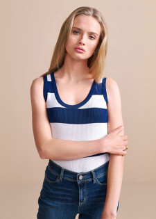 KNITTED TOP WITH HORIZONTAL STRIPES